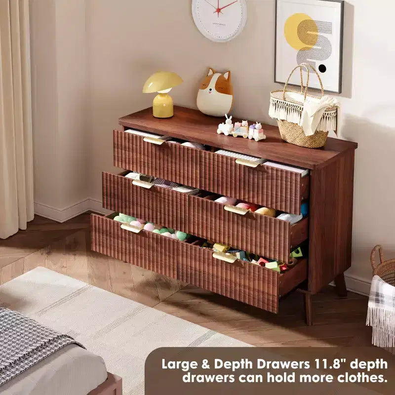 Commode cannelée pour chambre à coucher avec 6 tiroirs profonds, commode moderne de 120 cm de large, commode en bois, meuble TV, design à profil incurvé, pour salon