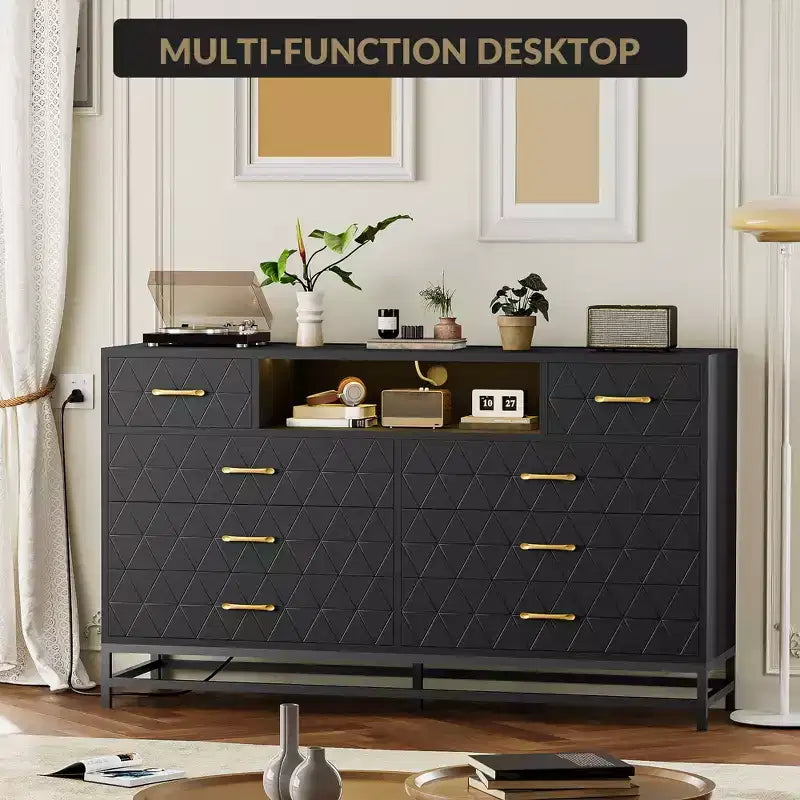 Meuble de rangement, commode en bois à cinq tiroirs servant également de meuble TV de 55 pouces avec éclairage LED, adapté aux salons et couloirs.