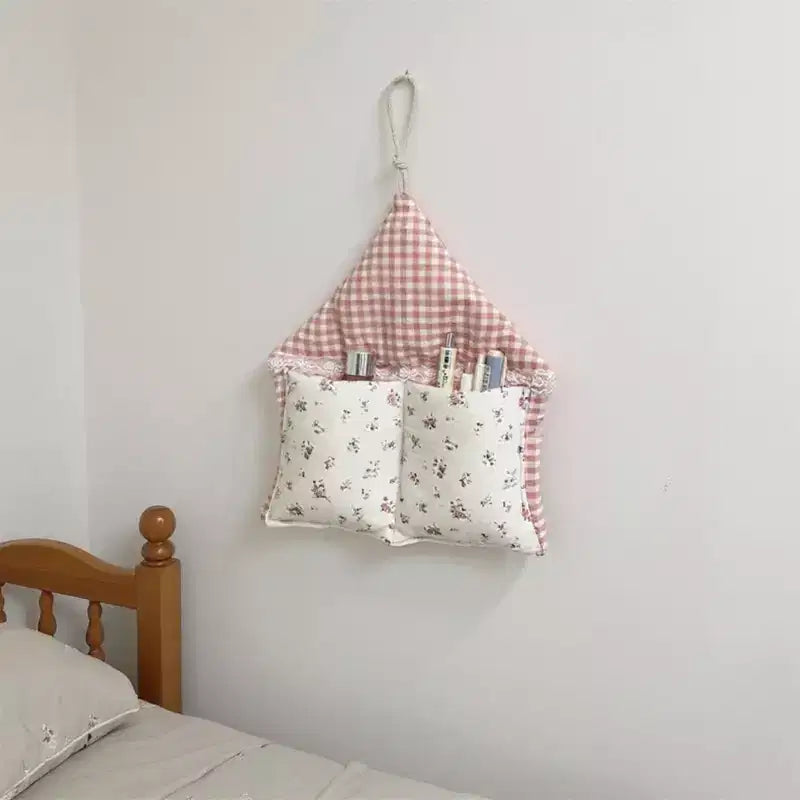 Organisateur mural suspendu Alilang avec plateau vichy et doubles poches florales 28x25cm