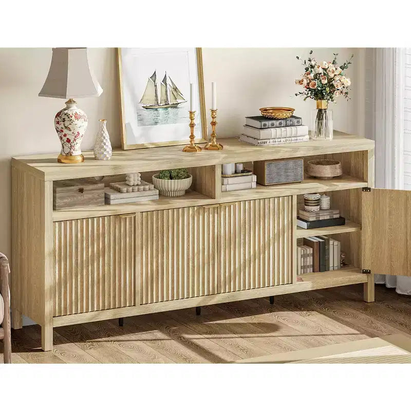 - Meuble de rangement moderne réglable avec poignée dorée et façade cannelée